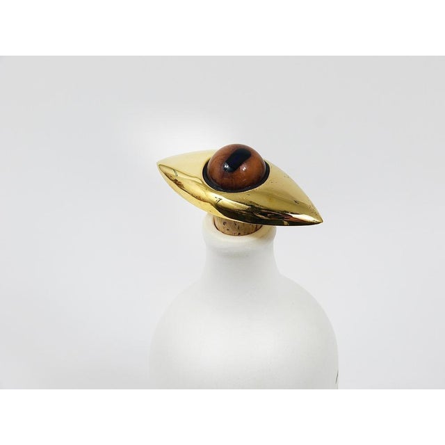 Handcrafted Eye Bottle Stopper in Cork & Brass attributed to Carl Auböck, Austria For Sale - Image 13 of 16