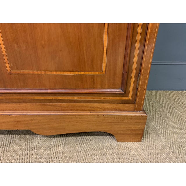 Edwardian Inlaid Mahogany Bookcase, 1900 For Sale - Image 3 of 13