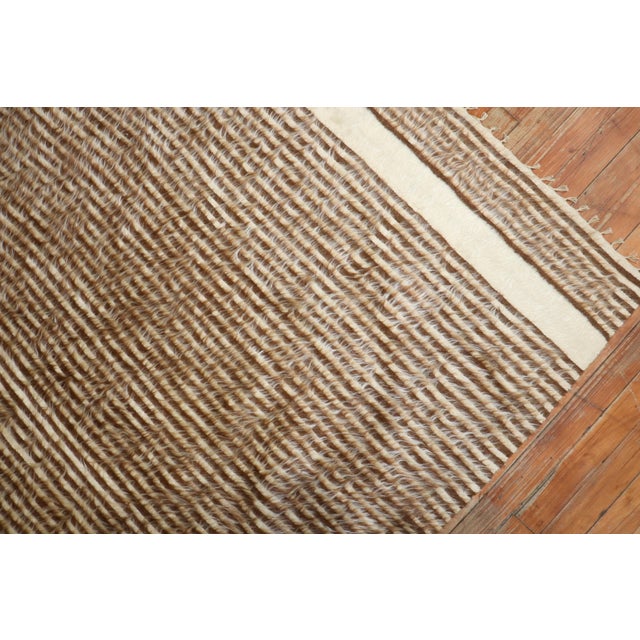 Vintage Zabihi Collection Mohair Turkish Rug - 4'6" x 6'7" For Sale In New York - Image 6 of 8