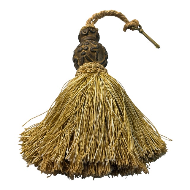 Vintage Large Passementerie Key Tassel With Brass Barrel Key ( Key Is New) Grandmellenial, Hollywood Regency. Traditional For Sale