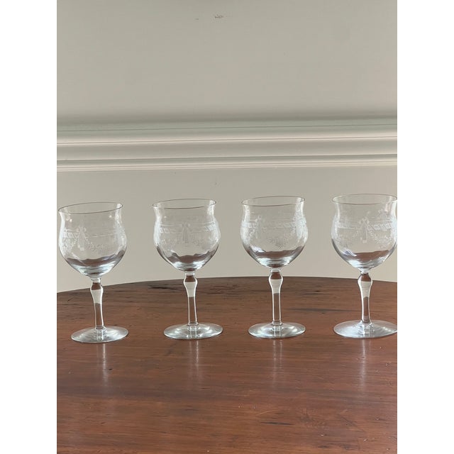 Early 20th Century Wine Glasses Etched With Bows and Laurel Leaves- Set of 8 For Sale In Washington DC - Image 6 of 10