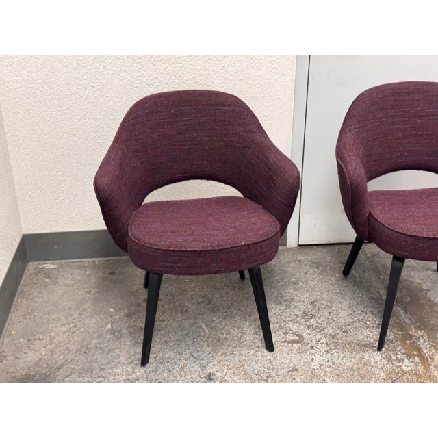 Eero Saarinen for Knoll Studio Aubergine Executive Armchairs, Pair For Sale - Image 9 of 12