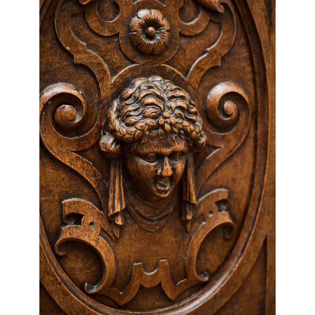 Renaissance Buffet in Walnut Wood, 1700 For Sale - Image 9 of 12