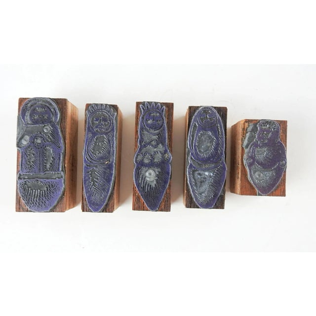 Mid 20th Century Etched Metal & Wood Print Blocks Bundled Faces - Set of 5 For Sale - Image 5 of 5