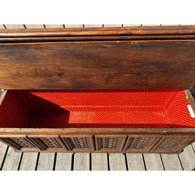 Brown Storage Bench in Oak For Sale - Image 8 of 11