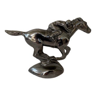 Vintage 1930s–50s Cast Metal Racehorse & Jockey Hood Ornament – Chromed Radiator Mascot For Sale