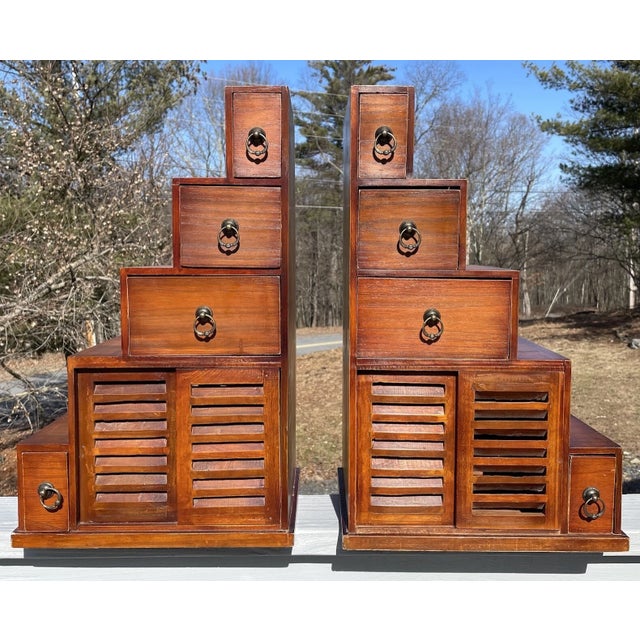 Pair of Vintage 20th C. Dovetailed Tansu Step Wooden Shelves Asian Art For Sale - Image 6 of 18