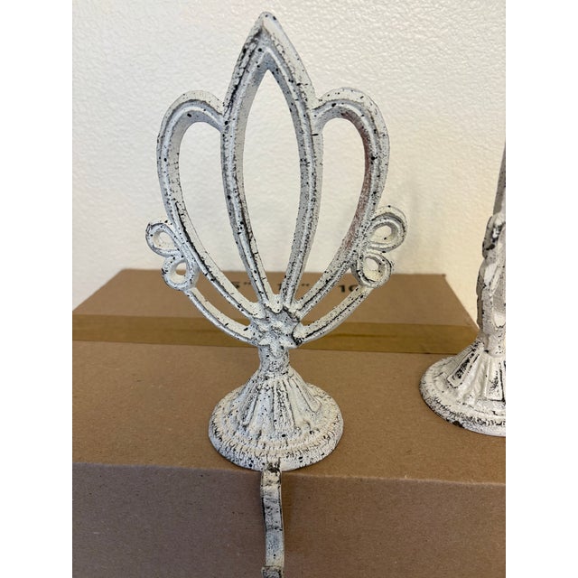 French Country Late 20th Century Weighted Cast Iron Stocking Holders - A Pair, Style B For Sale - Image 3 of 4