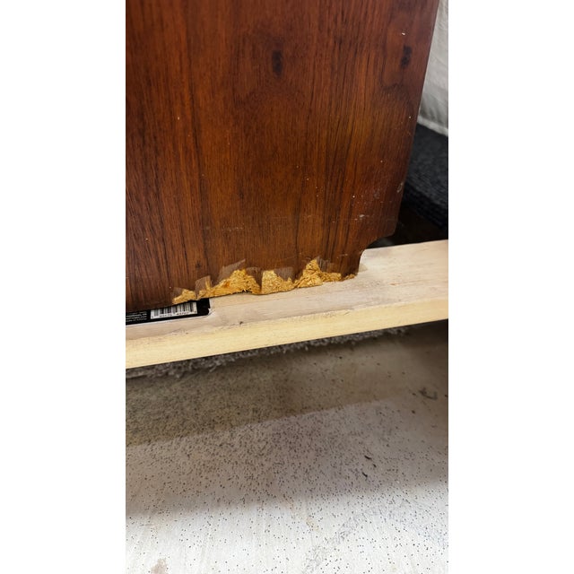 Mid Century 8 and 12 Drawer Dresser Set Attributed to Jack Cartwright by Founders For Sale In Saint Louis - Image 6 of 11