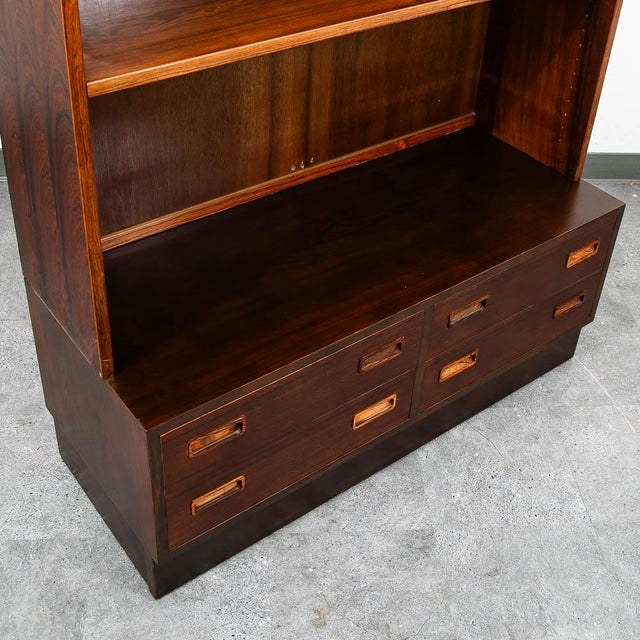 Mid Century Danish Modern Rosewood Shelving Unit Bookshelf Cabinet Drawers MCM For Sale - Image 4 of 10