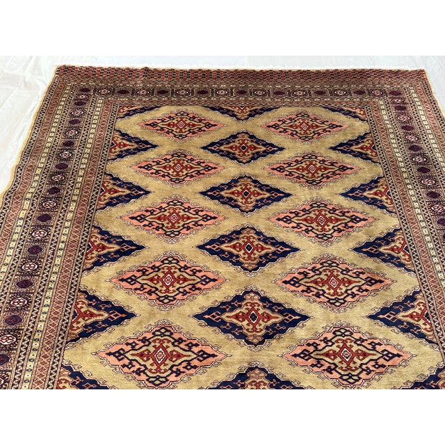 Light Yellow Vintage Pakistani Handmade Wool Rug 6' X 8'8" – Tribal Living Room Carpet For Sale - Image 8 of 10