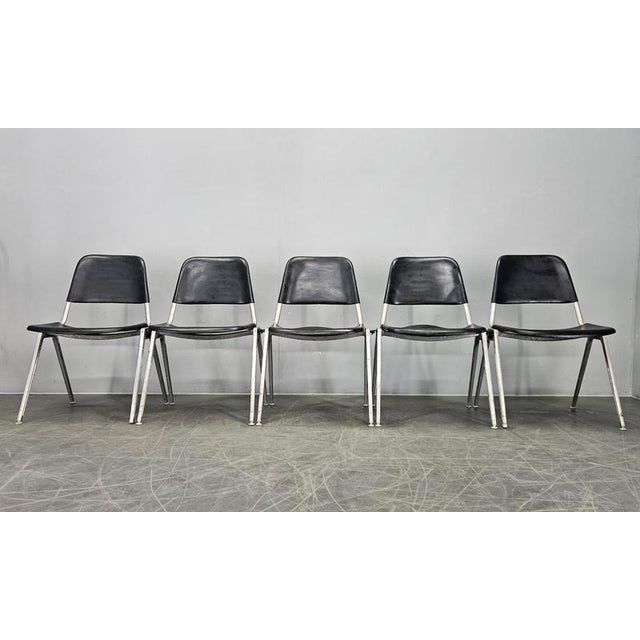 Mid-Century Knoll Stackable Chairs by Don Albinson, 1970s, Set of 5 For Sale - Image 4 of 10