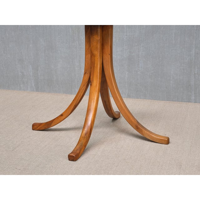 Wood Sculptural Round Dining Table in Walnut by Osvaldo Borsani for Atelier Borsani Varedo, 1945 For Sale - Image 7 of 15