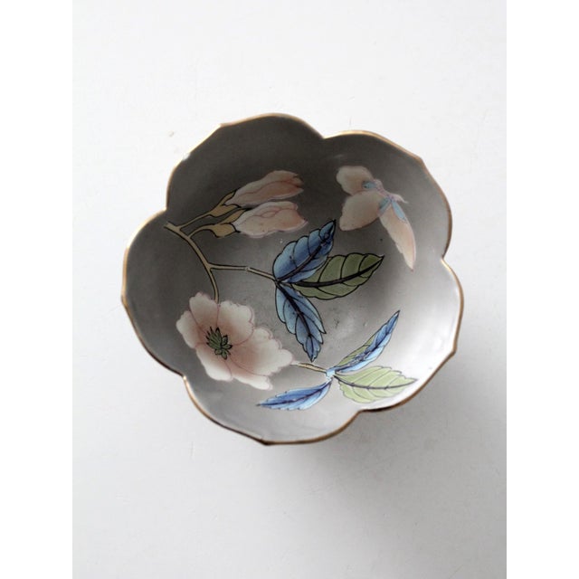 Ceramic Vintage Japanese Porcelain Floral Bowl For Sale - Image 7 of 11