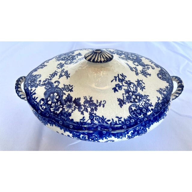 19th Century J. & G. Meakin Dresden Blue & White Ironstone Tureen For Sale - Image 16 of 17
