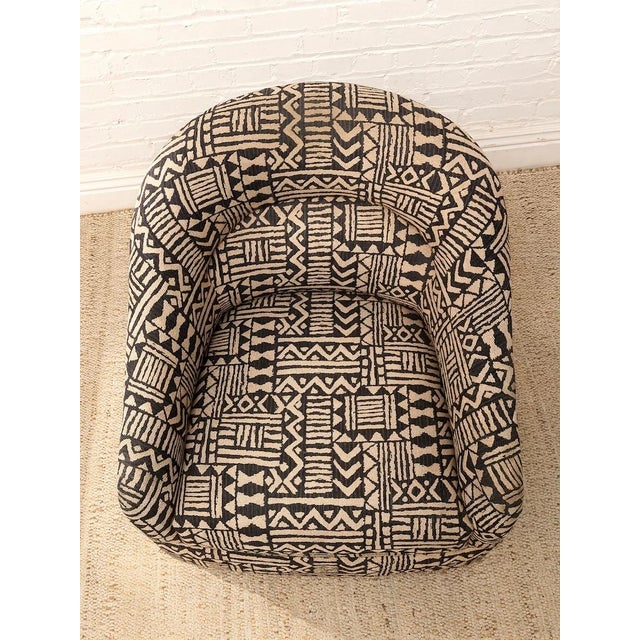 Vintage Postmodern Geometric Club Chair in Black & Tan For Sale - Image 4 of 10