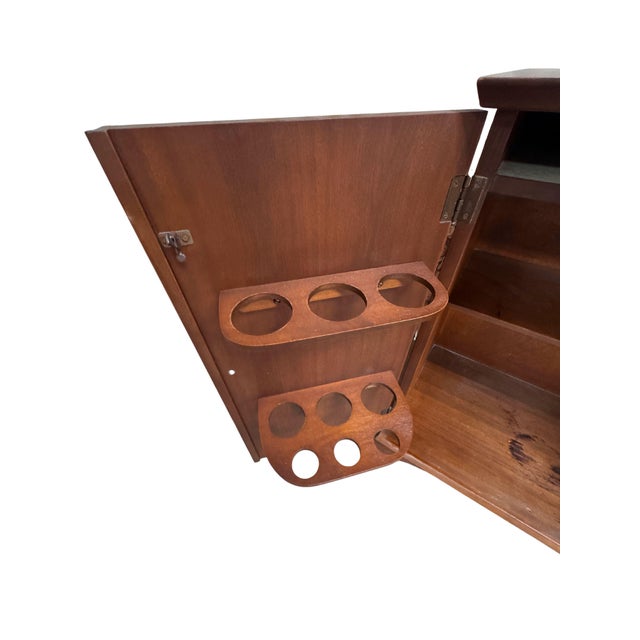 Vintage Mid-Century Modern Flip-Top Cocktail Bar Cabinet, C. 1960s For Sale - Image 9 of 16