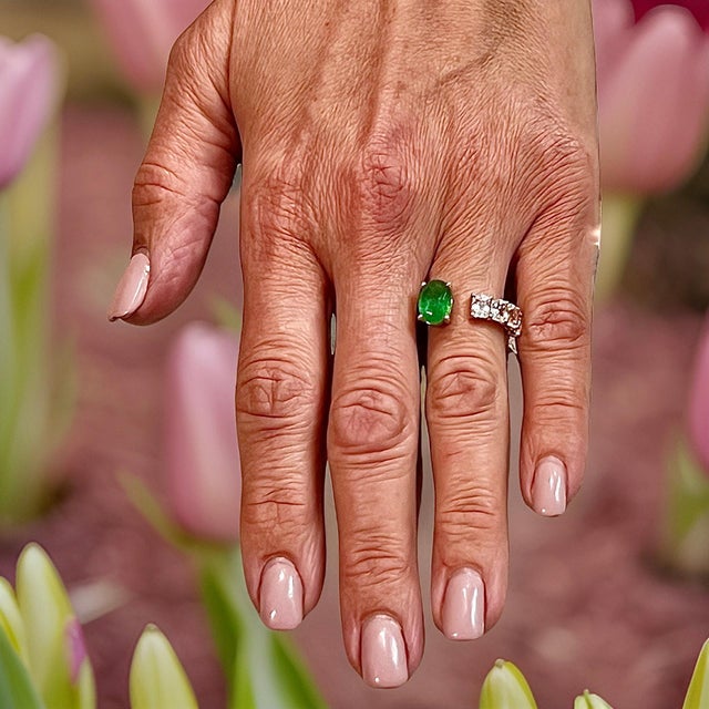 Natural Emerald and White Sapphire Ring 6.5 14k Y Gold 4.05 TCW Certified For Sale - Image 18 of 18