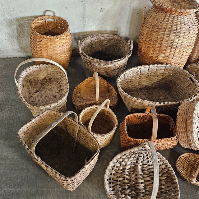 洋書 Antique Baskets and Basketry: A Collecto Antique Baskets and Basketry: A Collecto