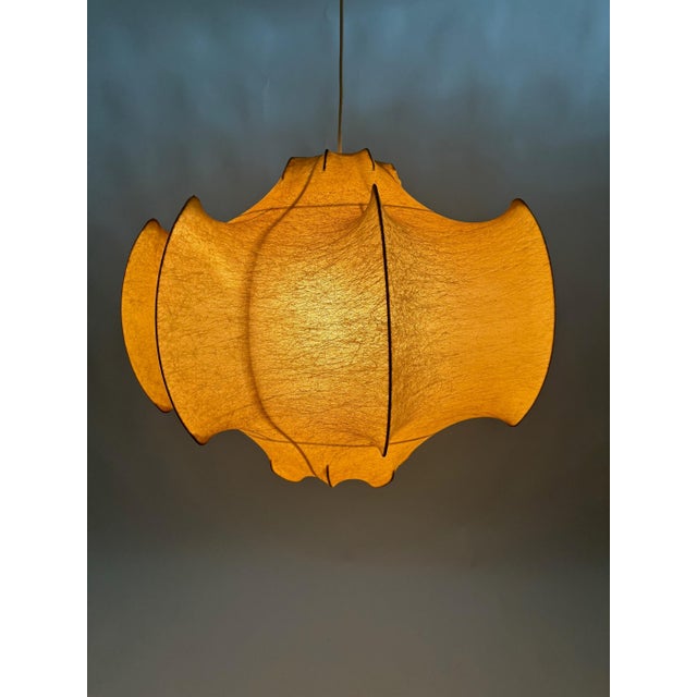 First edition Viscontea suspension light by Achille & Pier Castiglioni for Flos. Designed and manufactured in Italy, circa...