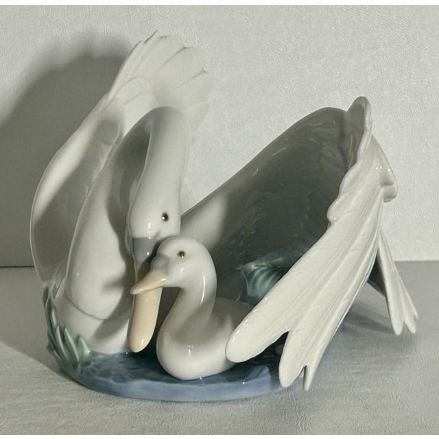 Vtg. Nao by Lladro Large Swan & Baby Figurine For Sale - Image 12 of 12
