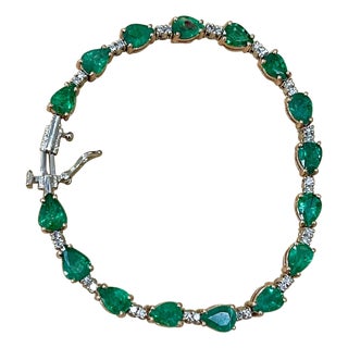 8 Carat Natural Zambian Emerald and Diamond Tennis Bracelet 14 Karat White Gold For Sale