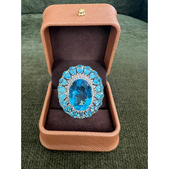 Bochic "Capri" Vintage Diamond & Oval Shape Blue Topaz & Set In 18K Gold & Silver For Sale - Image 4 of 18