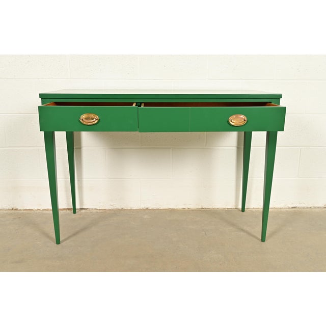 1920s John Widdicomb Antique Federal Green Lacquered Console or Entry Table, Newly Refinished For Sale - Image 5 of 15