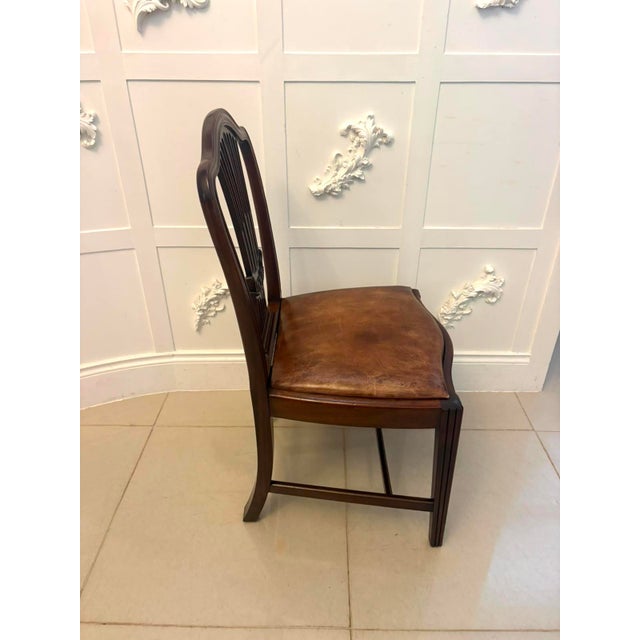 Antique Victorian Hepplewhite Mahogany Shield Back Dining Chairs with Carvers in Tan Leather, 1890, Set of 8 For Sale - Image 9 of 18