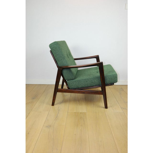 Wood Vintage PRL Lounge Chair in Green Boucle, 1970s For Sale - Image 7 of 12
