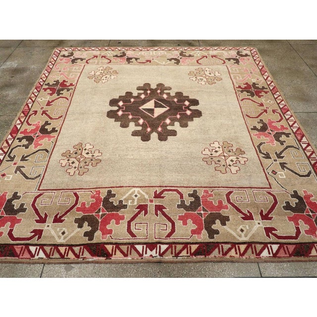 Galerie Shabab Collection Mid-20th Century Turkish Anatolian Square Carpet For Sale - Image 4 of 10
