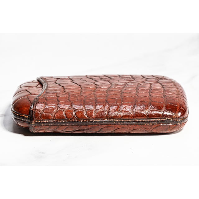 A superb example of early 20th-century English craftsmanship, this circa 1900 Mappin Brothers cigar case embodies the...