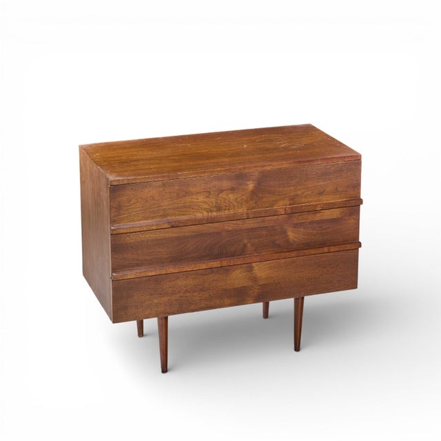 Mel Smilow Mid Century Walnut Chest of Drawers Nightstands - Pair For Sale - Image 10 of 11