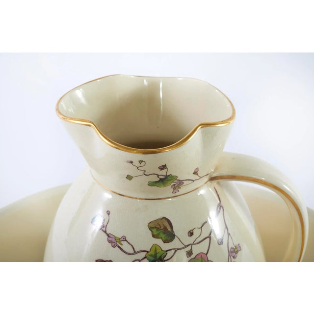 19th Century English Porcelain Bath / Chamber Service - 2 Piece Set For Sale - Image 4 of 13