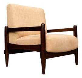 Example of Michel Arnoult Seating
