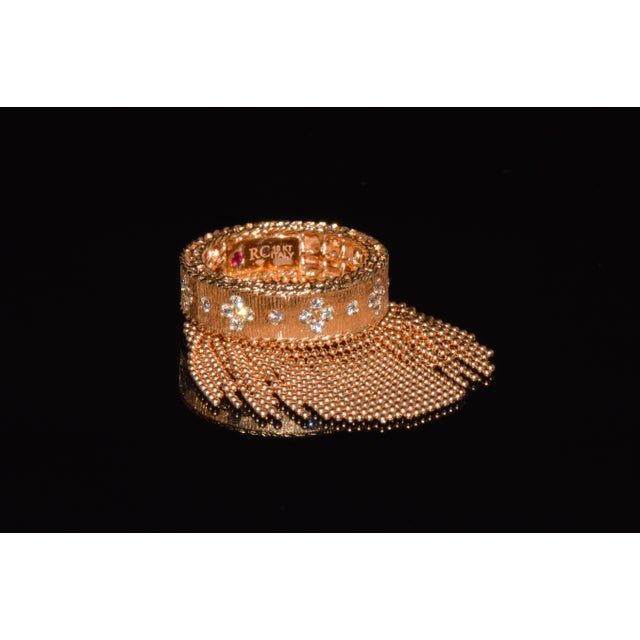 Authentic Roberto Coin Princess Tassel Fringe natural diamond 18K solid rose gold ring. This elegant vintage designer ring...