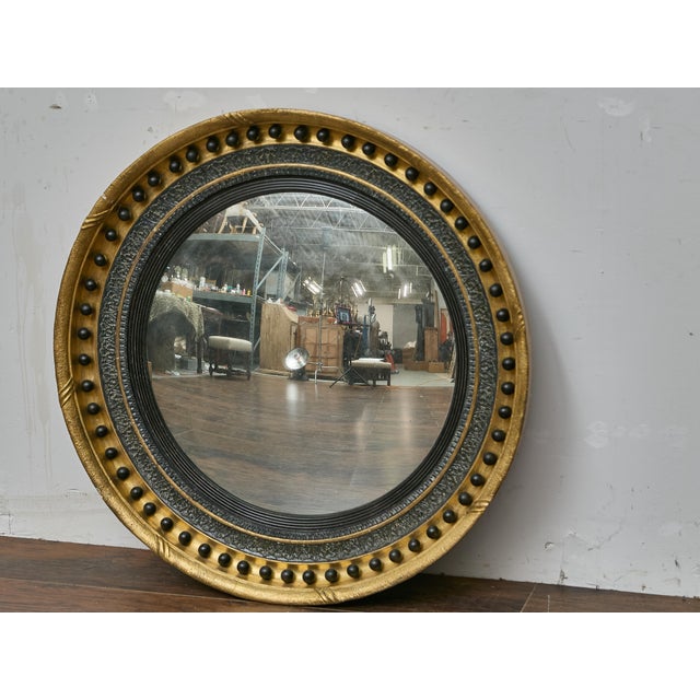 English Giltwood Convex Mirror With Ebonized Bosses, 19th Century For Sale - Image 11 of 14