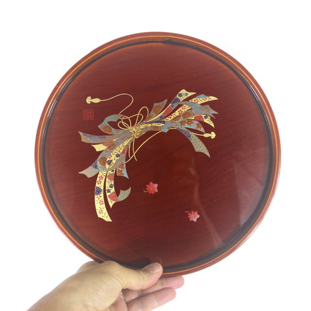 Brown Vintage Japanese Lacquered Wood Tray Small Round Gold Detail Signed For Sale - Image 8 of 12