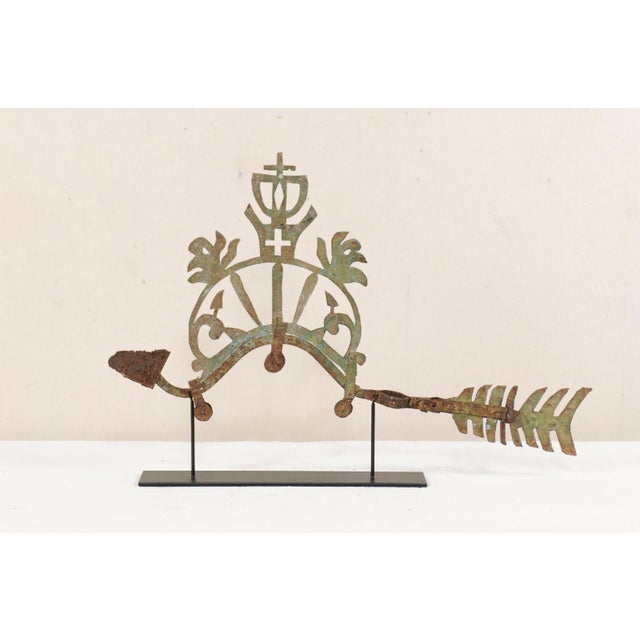 Traditional 19th Ornamental Bird Fragment on Stand For Sale - Image 3 of 11