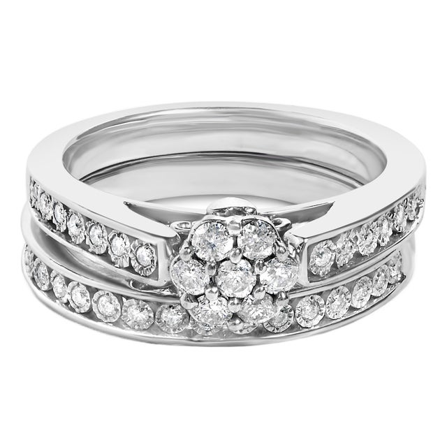 Sterling Silver 1/2 Cttw Diamond Cluster Flower Bridal Set - Size 7 For Sale