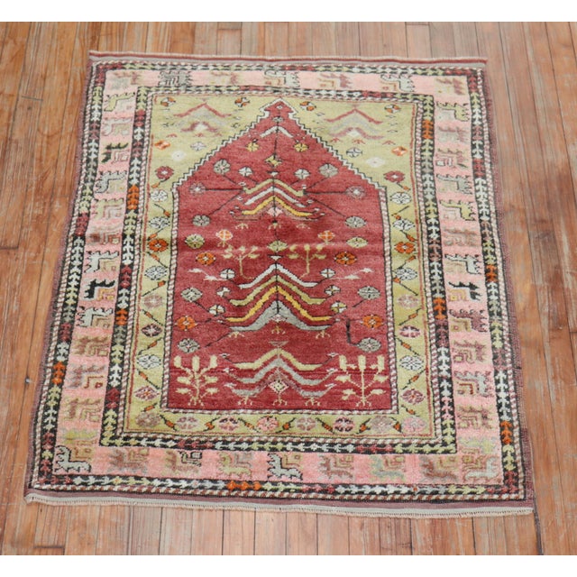 Early 20th Century Anatolian Small Prayer Square Rug rug no.r5495 For Sale - Image 5 of 5
