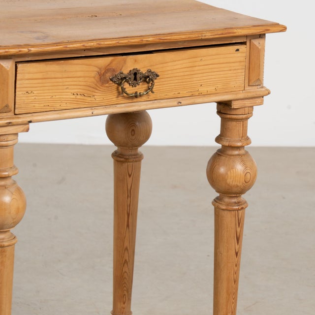 Early 20th Century Small Danish Pine Side Table With Drawer For Sale - Image 11 of 14