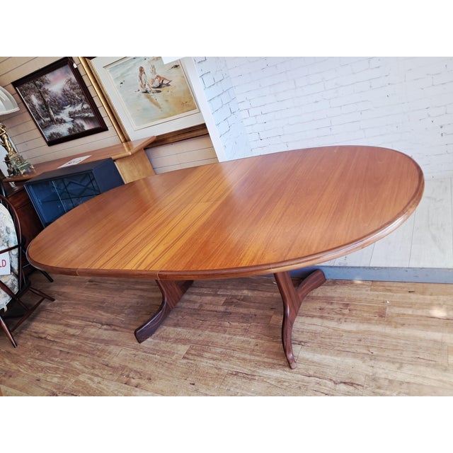 Mid-Century Fresco Extending Dining Table in Teak by Victor Wilkins for G-Plan, 1960s For Sale - Image 18 of 18