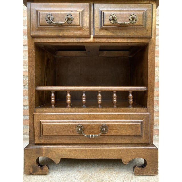 1970s 20th Spanish Nightstands with Three Drawers, One Shelf and Bronze Hardware, 1970s, Set of 2 For Sale - Image 5 of 15