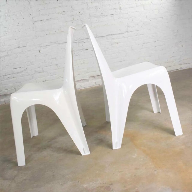 Plastic Vintage Modern White Molded Plastic Chairs Style of Kartell 4850 by Castiglioni Et Al - a Pair For Sale - Image 7 of 13