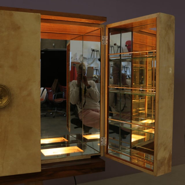 Italian Goatskin Bar Cabinet on Pedestal Base by Aldo Tura, 190s For Sale - Image 5 of 18