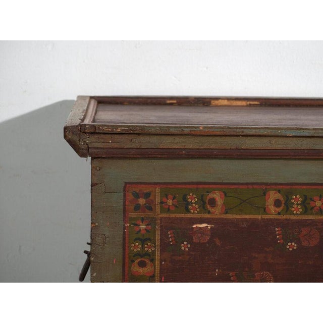 Antique Painted Dowry Chest in Pine, Central Europe, 1850 For Sale - Image 13 of 15