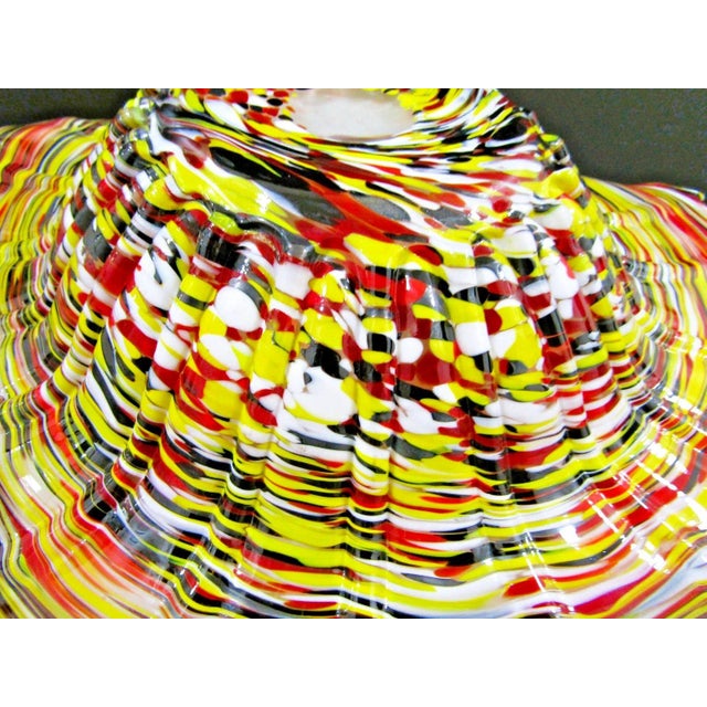 1950s Murano Art Glass Vibrant Confetti Handblown Scalloped Rim Centerpiece Bowl For Sale - Image 14 of 17