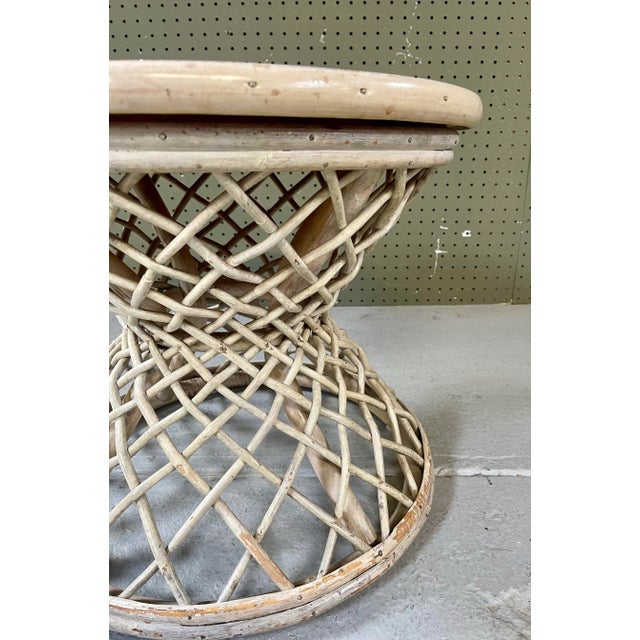 1960s White Rattaan Wicker Bamboo Side Table For Sale - Image 4 of 10
