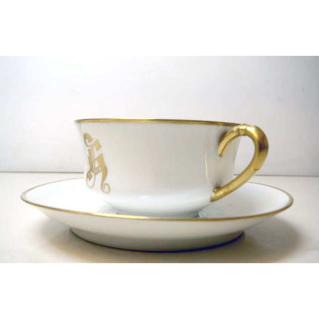 Limoges Haviland 29-Piece Tea Service With 12 Cups, Saucers & Dessert Plates For Sale - Image 12 of 15
